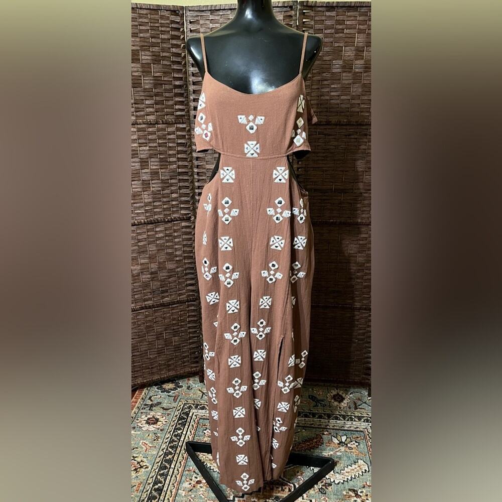 Free People Geo Daze Sleeveless Cutout Jumpsuit in Doe Eyes – Appx Size Large/XL - Picture 3 of 13